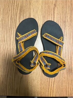 Teva Original Universal Women's Sandals Maressa Sunflower US 7